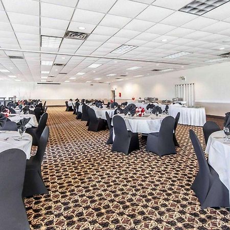 Hotel Wingate By Wyndham Marietta Conference Center Ohio Extérieur photo