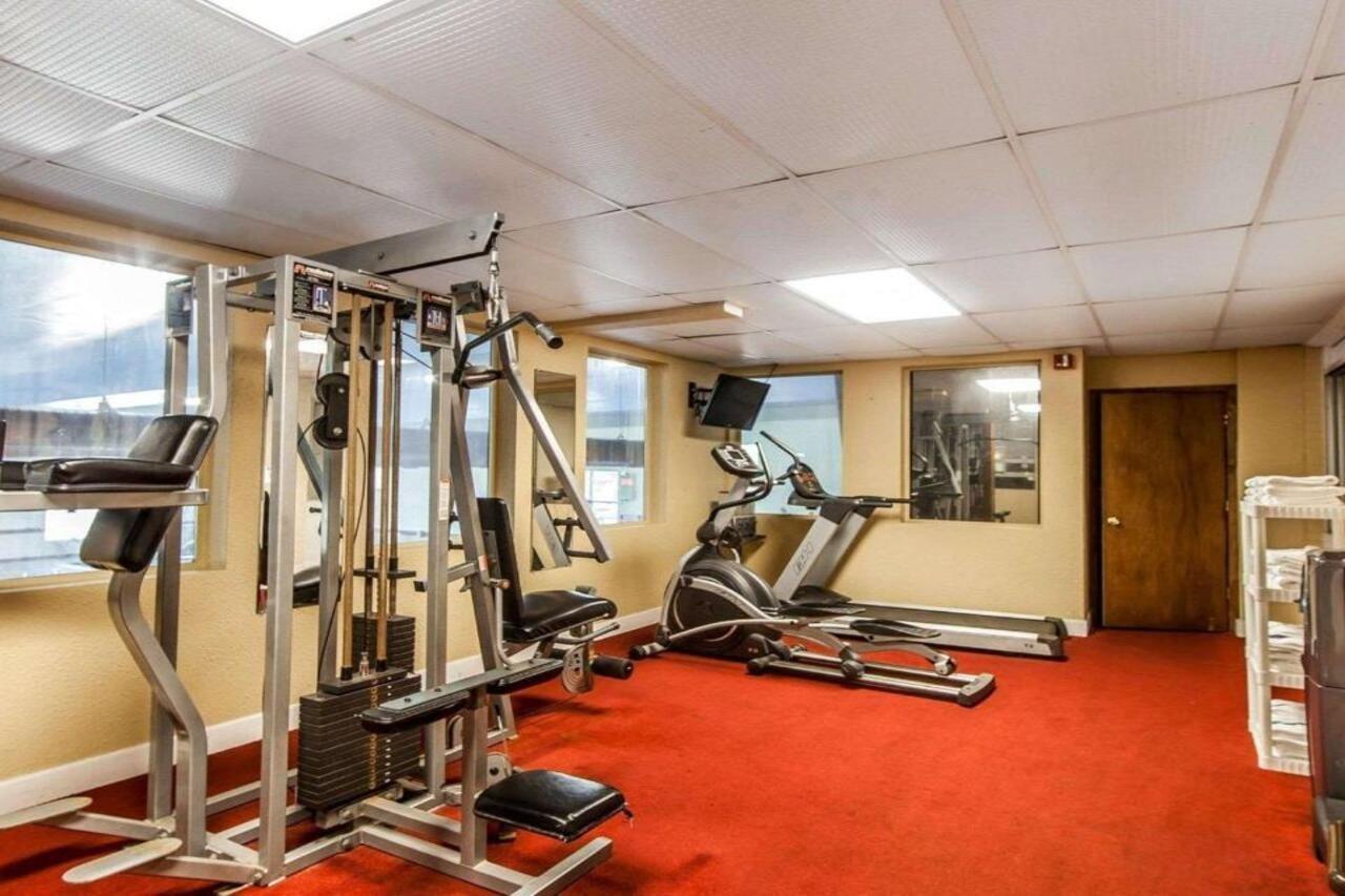 Hotel Wingate By Wyndham Marietta Conference Center Ohio Extérieur photo