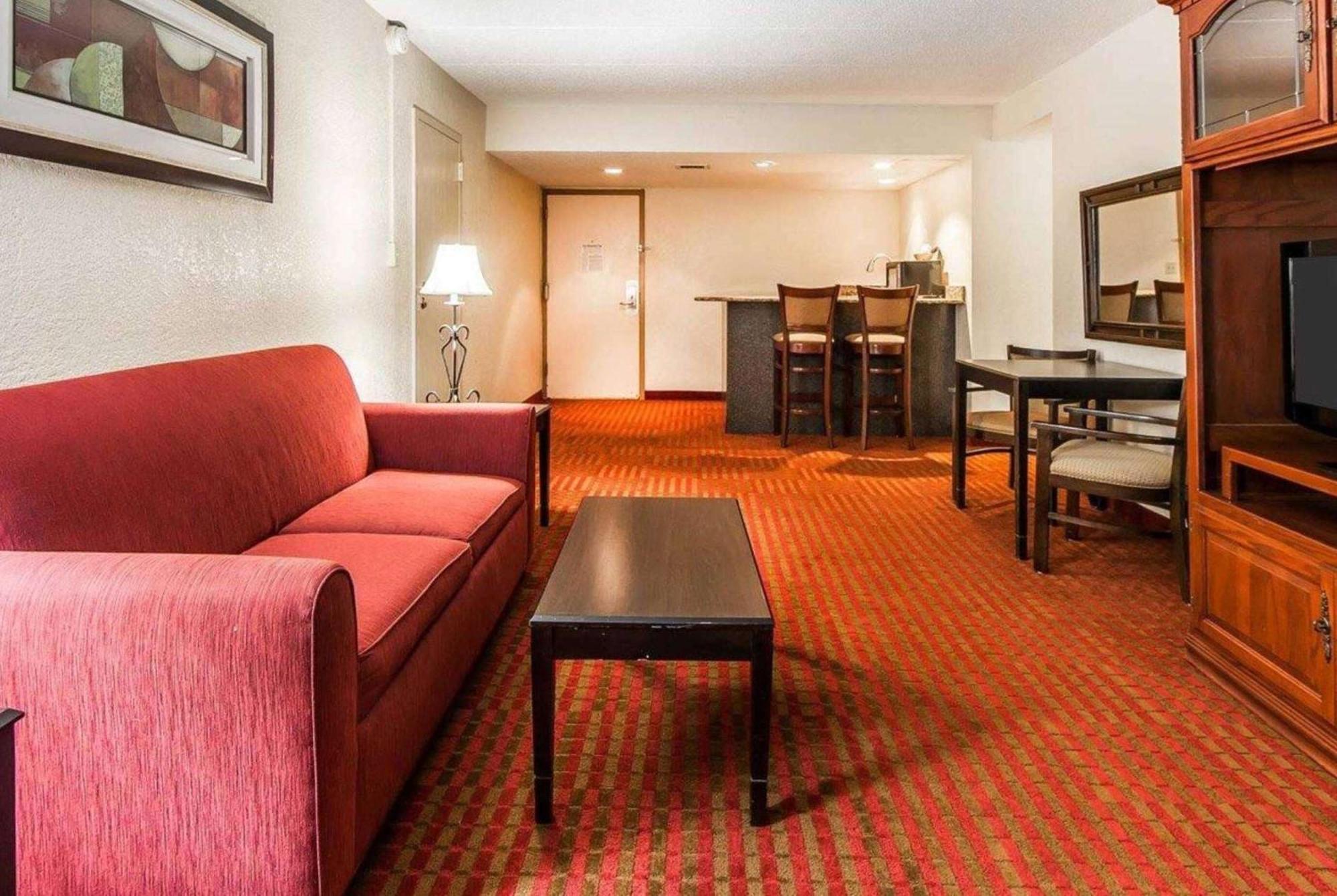 Hotel Wingate By Wyndham Marietta Conference Center Ohio Extérieur photo