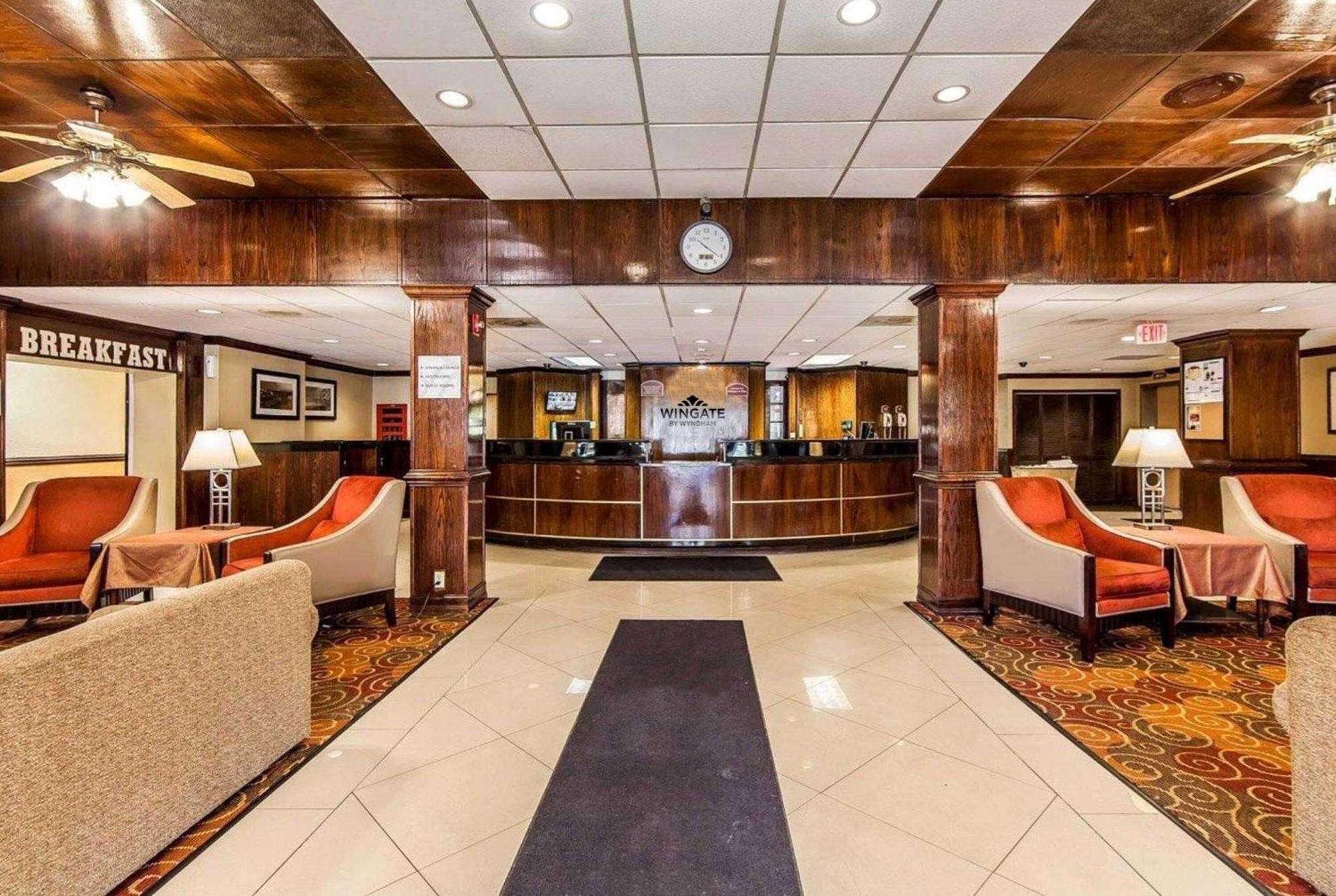 Hotel Wingate By Wyndham Marietta Conference Center Ohio Extérieur photo
